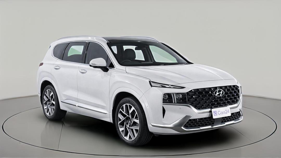 2023 Hyundai Santa Fe Highlander Crdi (AWD), Automatic, 31054 km, Right Front Diagonal (45- Degree) View