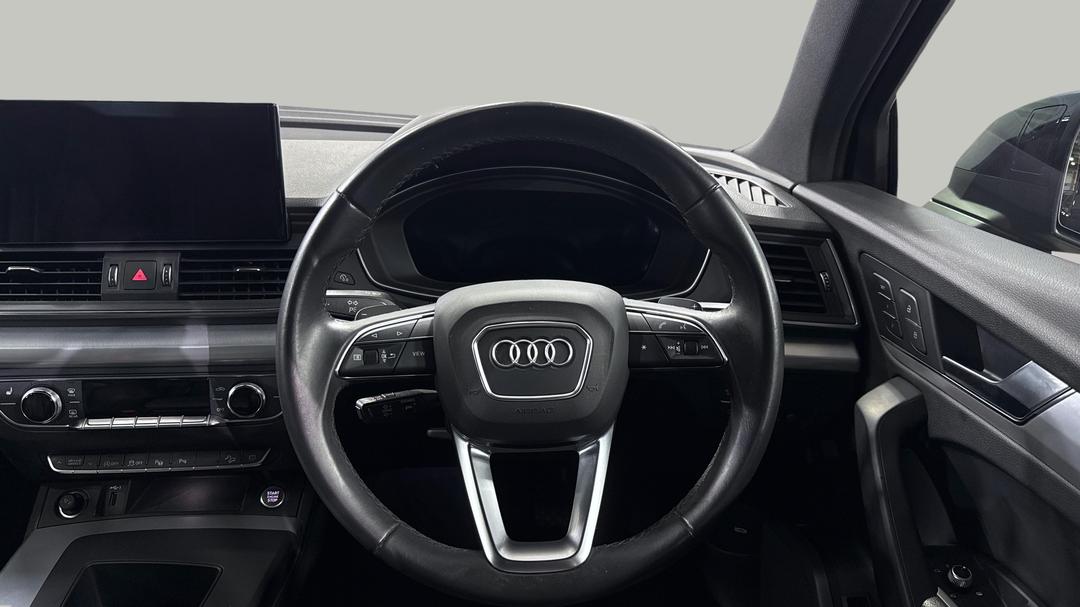 2021 Audi Q5 45 Tfsi Quattro Sport Mhev, Automatic, 71642 km, Steering Wheel Close-up