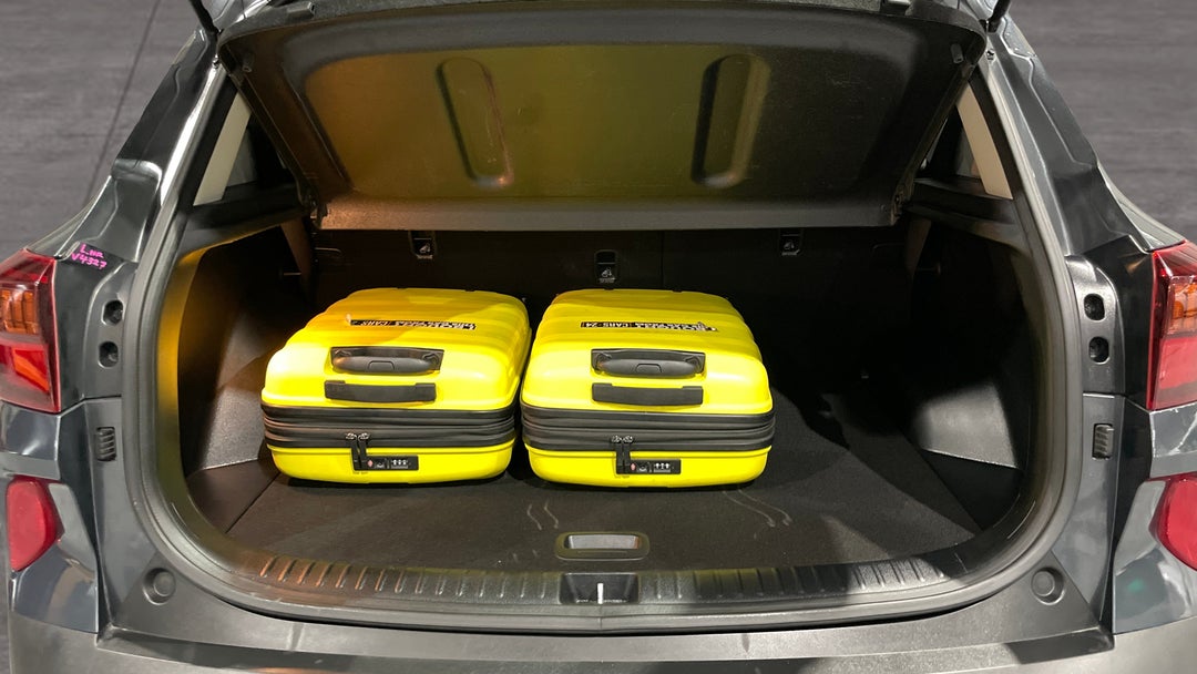 2021 Kia Seltos Sport (FWD), Automatic, 84476 km, Boot Inside View with Luggage