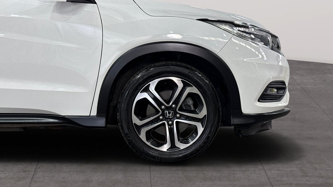 2019 Honda HR-V Vti-lx, Automatic, 94458 km, Right Front Wheel