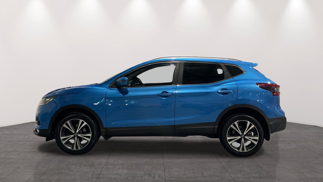 2017 Nissan Qashqai St-l, Automatic, 151809 km, Left Side View