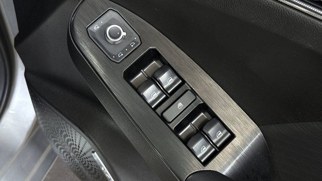 2021 GWM Haval Jolion Lux, Automatic, 87975 km, Drivers Side Door Panel Controls