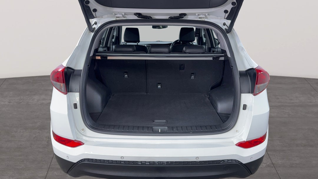 2018 Hyundai Tucson Elite Crdi (awd), Automatic, 112840 km, Boot Inside View