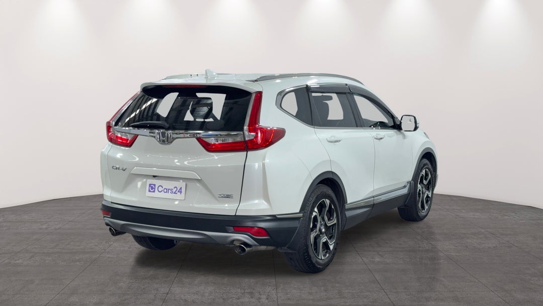 Right Back Diagonal (45- Degree) View