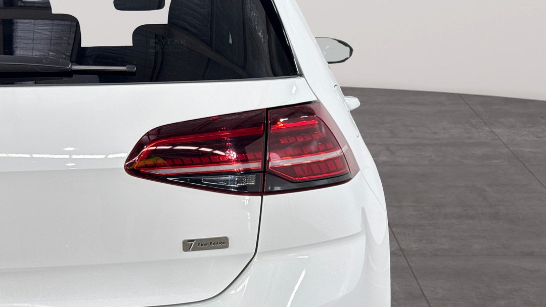 2020 Volkswagen Golf R, Automatic, 45290 km, Badge (Boot Right Side)