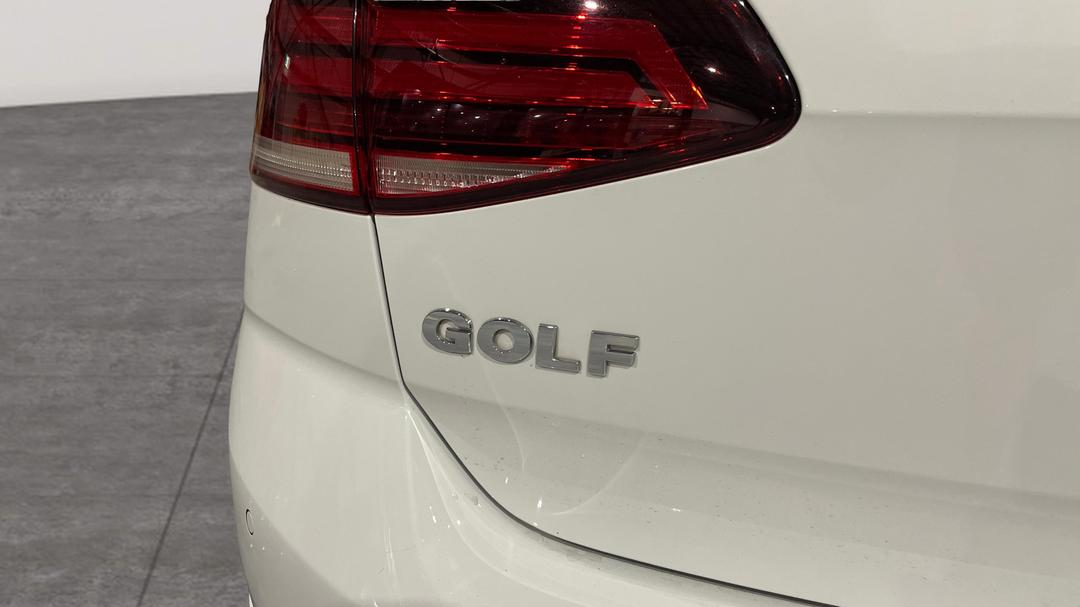 2018 Volkswagen Golf 110 Tsi Trendline, Automatic, 70000 km, Badge (Boot Left Side)