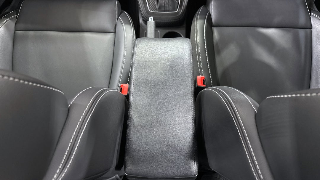 2022 MG ZS Excite, Automatic, 33315 km, Center Console