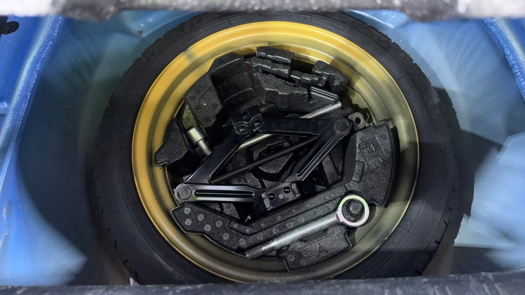 2016 Subaru WRX Premium (AWD), Manual, 137246 km, Spare Wheel