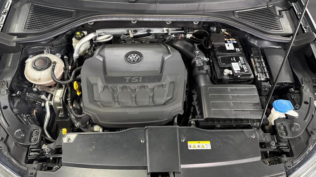 2021 Volkswagen T-roc 140tsi Sport, Automatic, 118322 km, Open Bonnet (Engine)