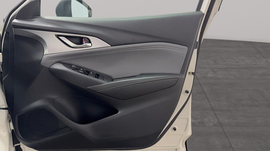 2023 Mazda CX-3 Stouring (fwd), Automatic, 20286 km, Speaker View