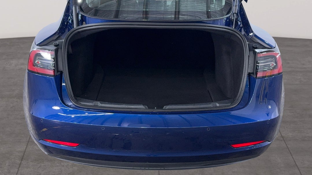 2022 Tesla Model 3 Rear-wheel Drive, Automatic, 65717 km, Boot Inside View