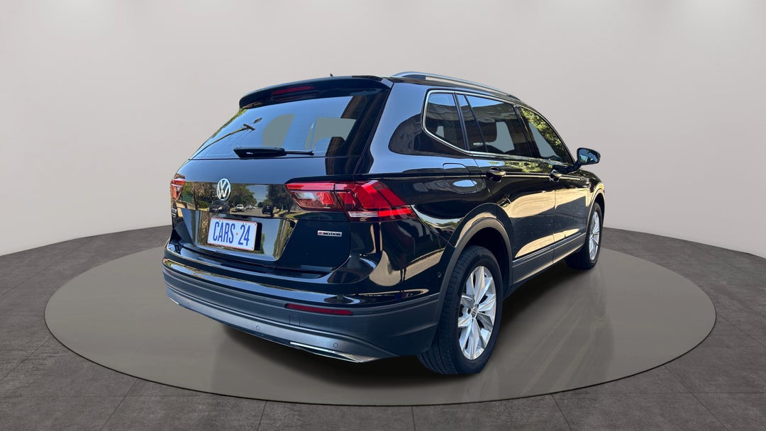 2020 Volkswagen Tiguan Allspace 132 Tsi Comfortline, Automatic, 34204 km, Right Back Diagonal (45- Degree) View