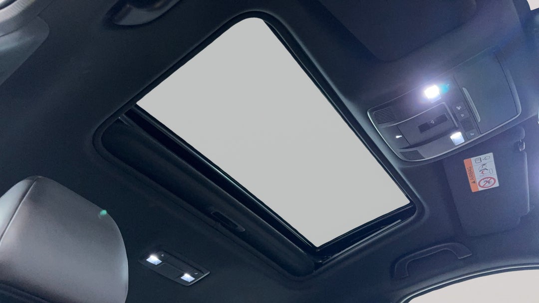 Interior Sunroof/Moonroof