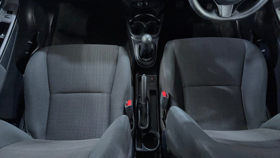 2018 Toyota Yaris Ascent, Manual, 78829 km, Center Console