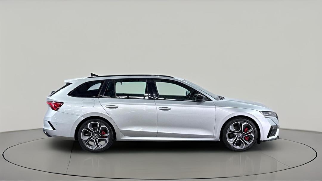 2020 SKODA Octavia Rs, Automatic, 114808 km, Right Side View
