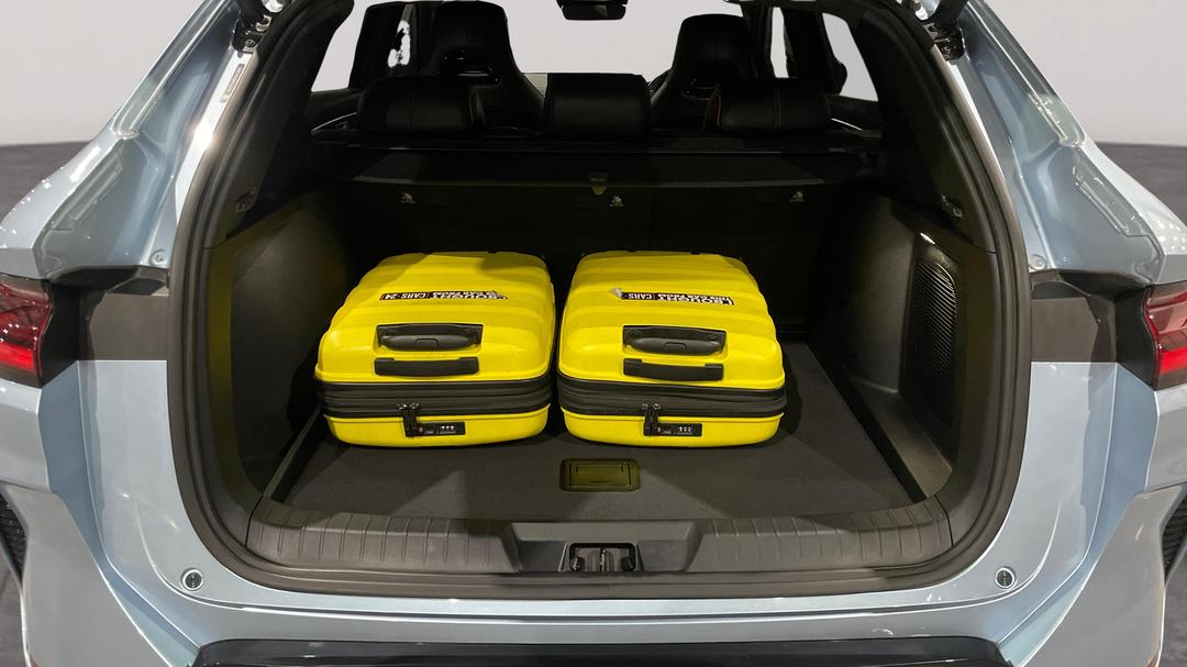 2024 Byd Sealion 6 Dynamic, Automatic, 23990 km, Boot Inside View with Luggage