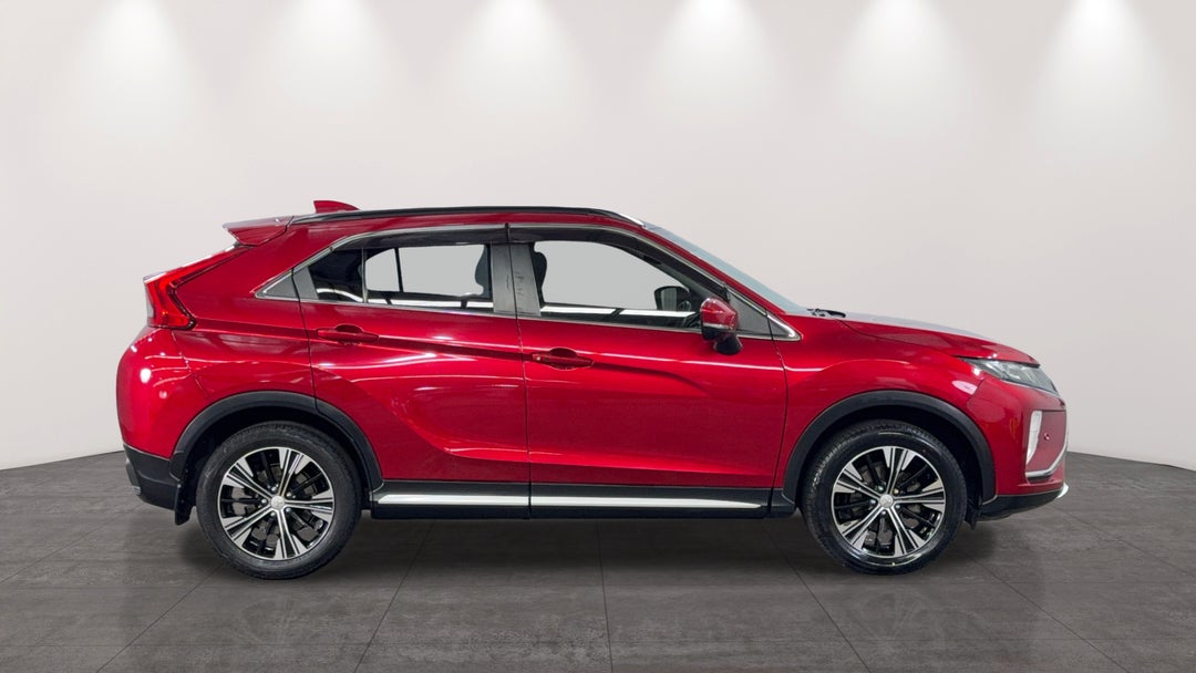 2018 Mitsubishi Eclipse Cross Exceed (AWD), Automatic, 96321 km, Right Side View