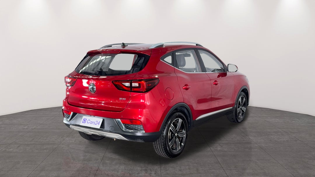 Right Back Diagonal (45- Degree) View