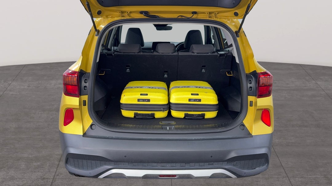 2019 Kia Seltos Sport (FWD), Automatic, 57804 km, Boot Inside View with Luggage