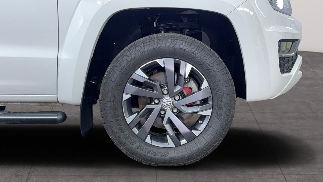 2021 Volkswagen Amarok Tdi580 Highline 4motion, Automatic, 107788 km, Right Front Wheel