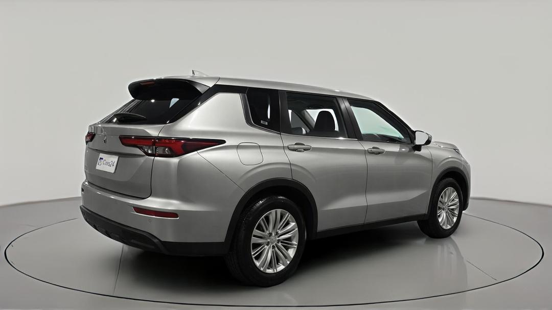 2024 Mitsubishi Outlander Es 5 Seat (2WD), Automatic, 56702 km, Right Back Diagonal (45- Degree) View