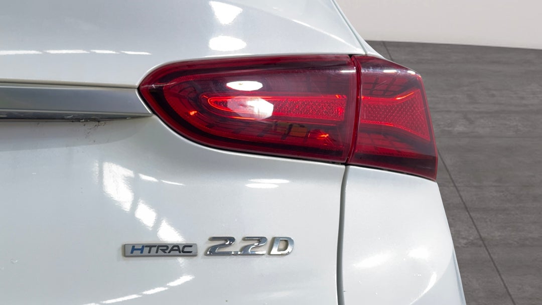 Badge (Boot Right Side)