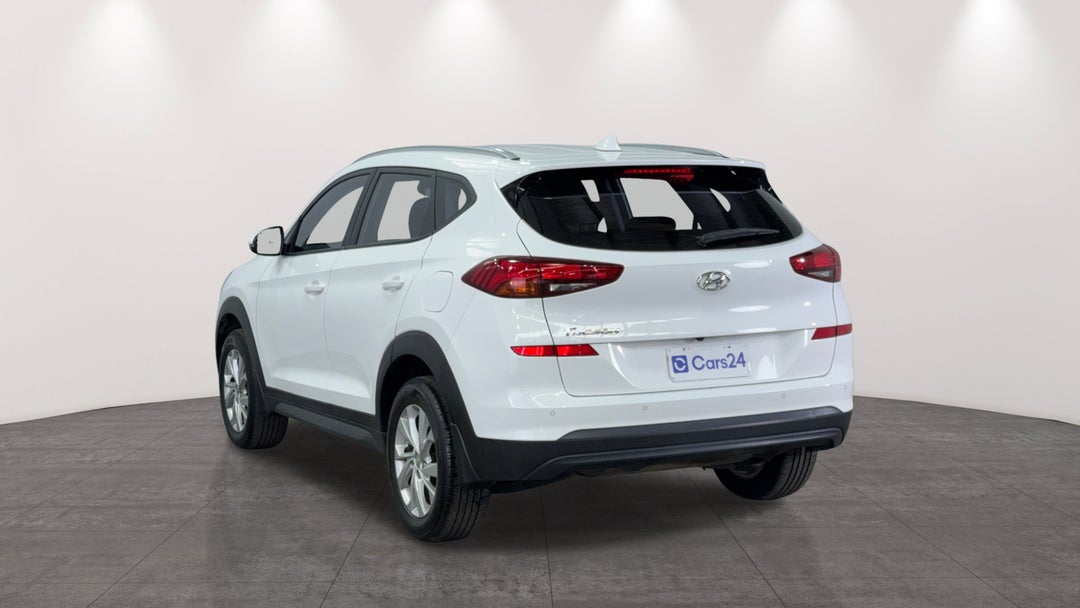 Left Back Diagonal (45- Degree) View