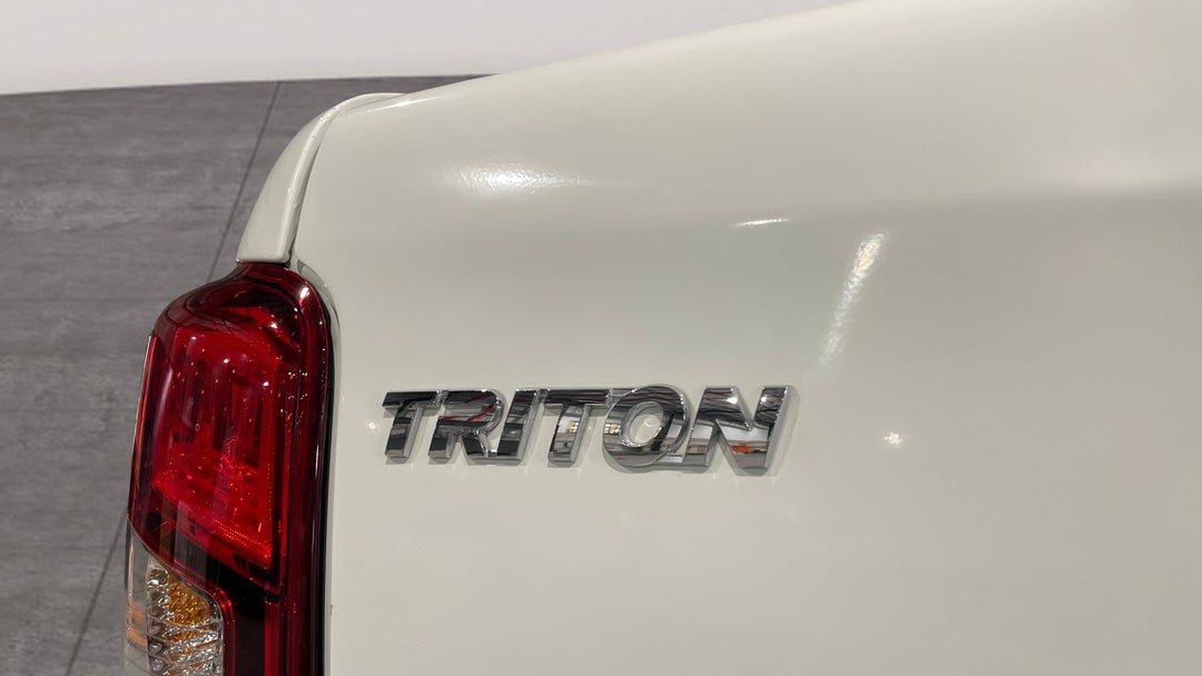 2018 Mitsubishi Triton Glx (4x4), Automatic, 78237 km, Badge (Boot Left Side)