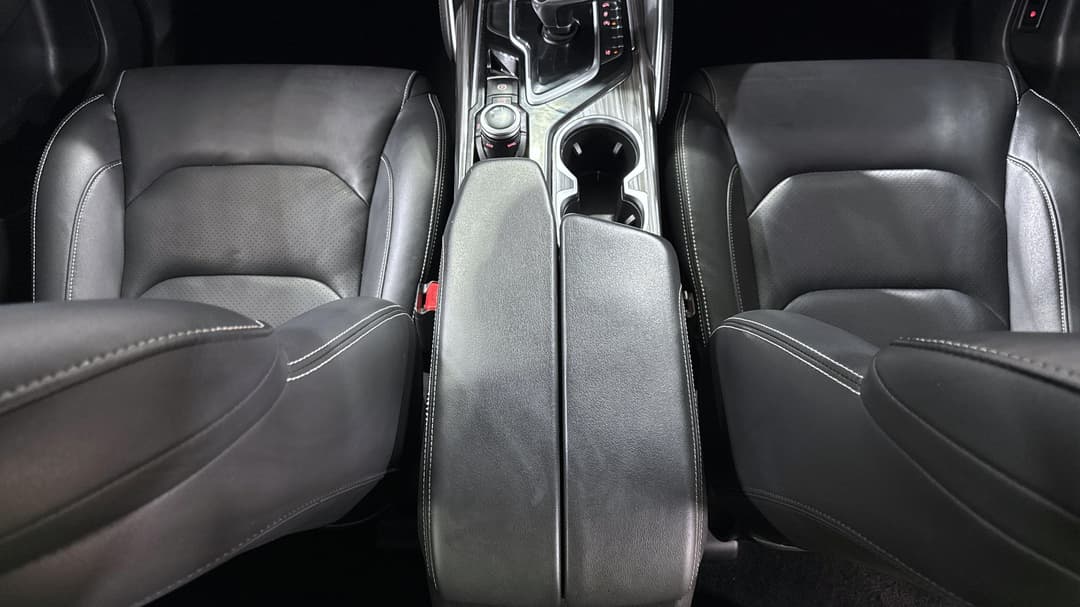 2020 LDV D90 Executive (4WD) D20, Automatic, 104210 km, Center Console