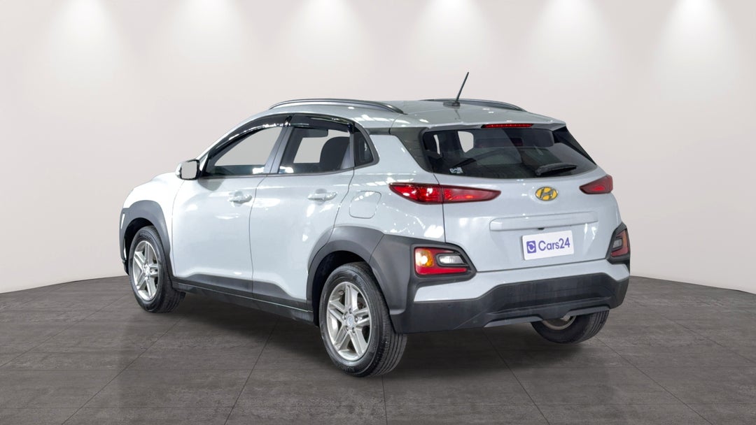 Left Back Diagonal (45- Degree) View