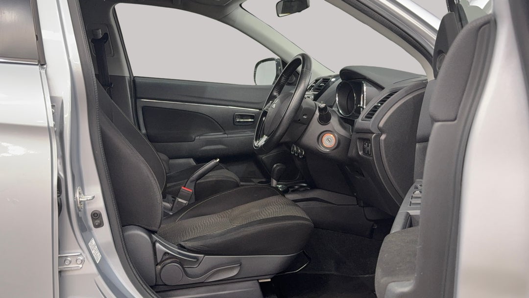 2015 Mitsubishi ASX Ls (2wd), Automatic, 133723 km, Right Side Front Door Cabin View
