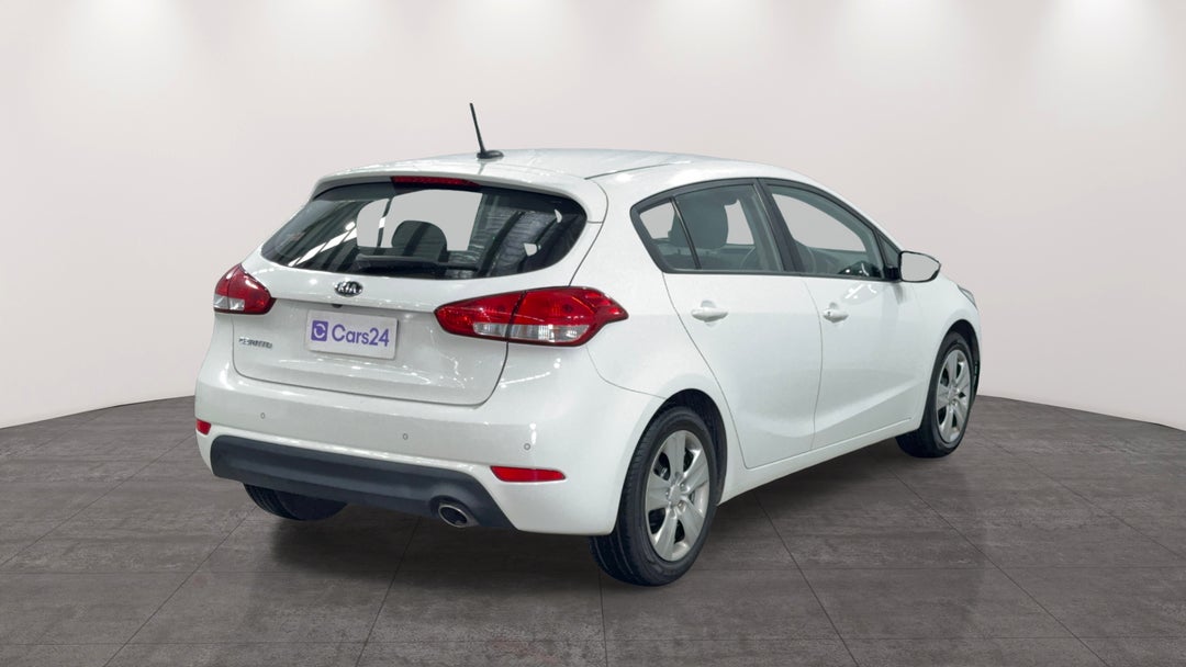 Right Back Diagonal (45- Degree) View