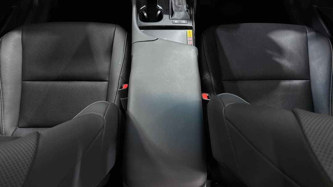 2023 Lexus Es300h Luxury (hybrid), Automatic, 15077 km, Center Console