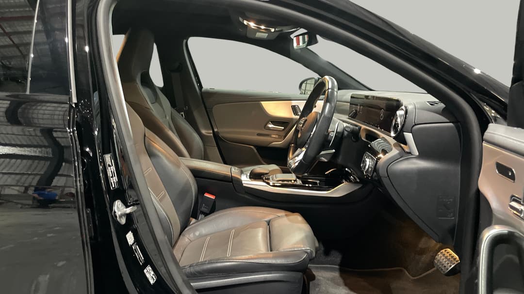 2022 Mercedes-amg A35 4matic, Automatic, 55418 km, Right Side Front Door Cabin View