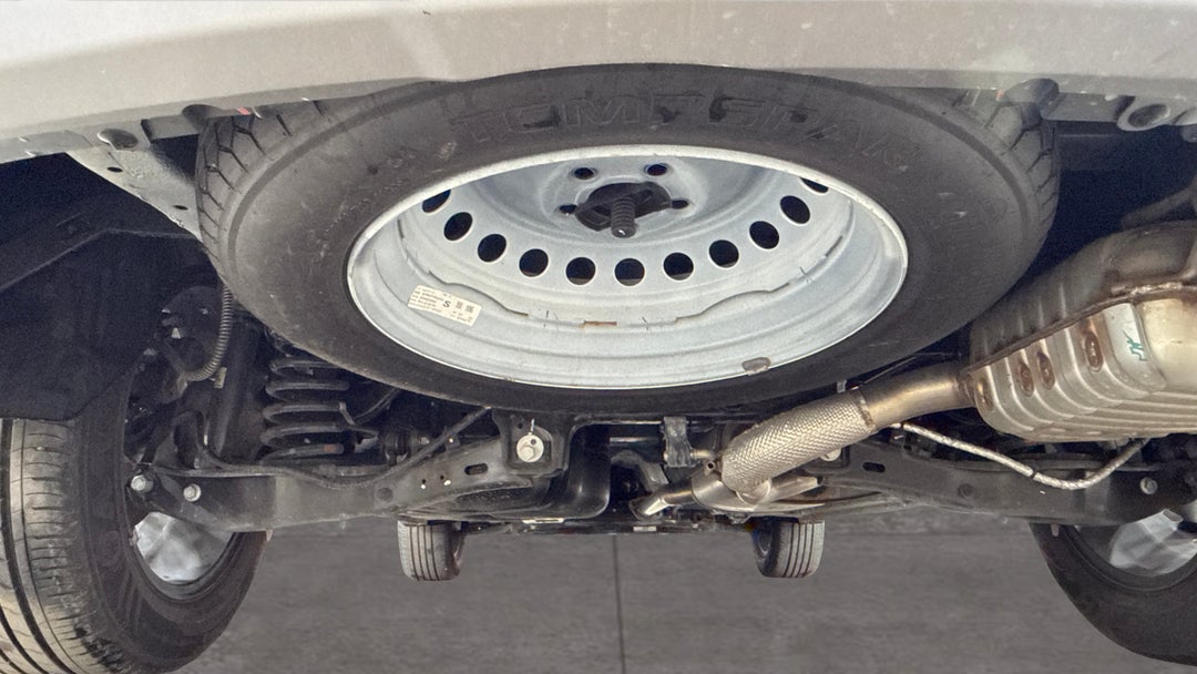 2024 Mahindra Xuv700 Ax7l, Automatic, 8513 km, Spare Wheel