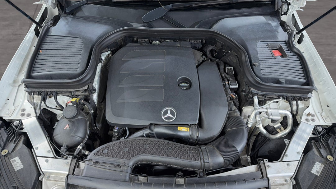 Open Bonnet (Engine)