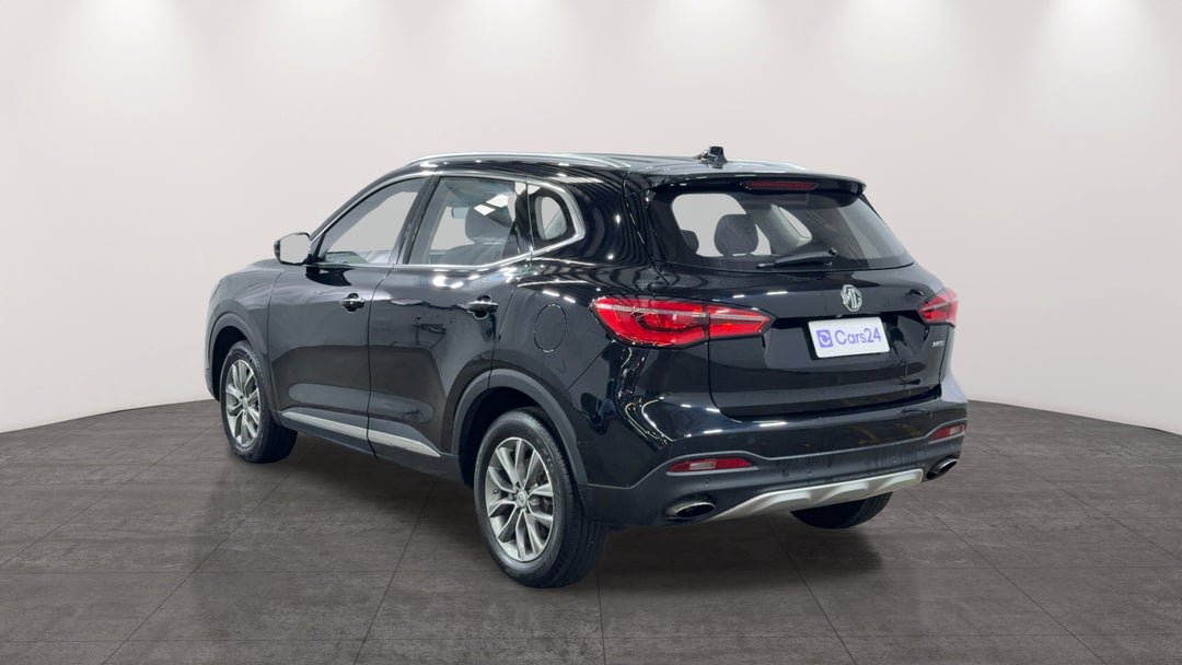 Left Back Diagonal (45- Degree) View