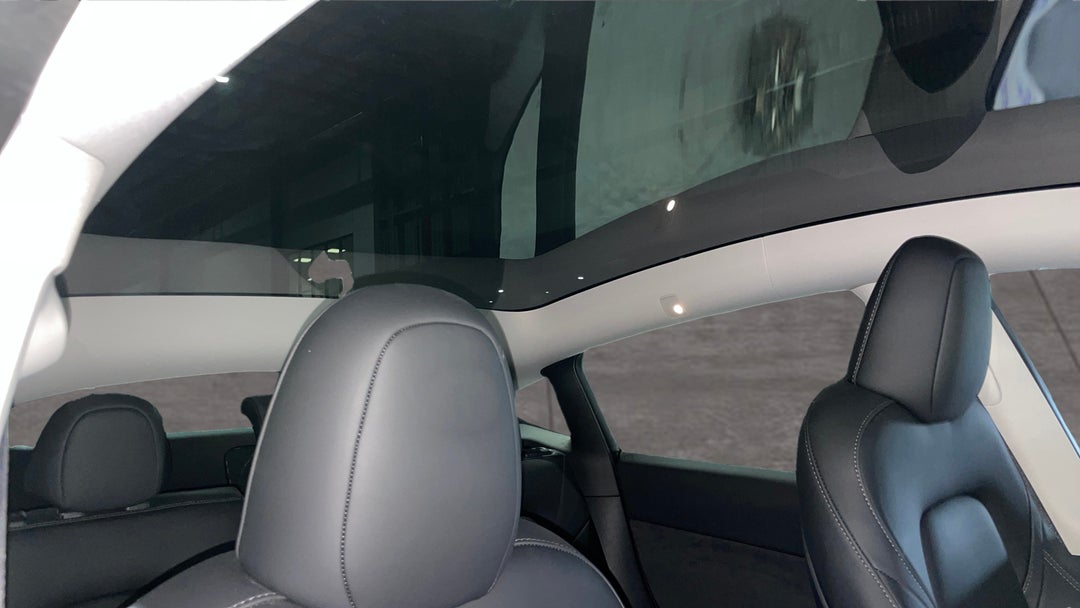 2023 Tesla Model Y Performance, Automatic, 32376 km, Interior Sunroof/Moonroof