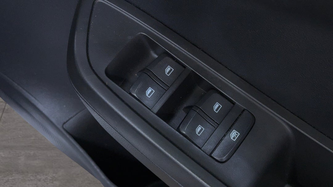 2023 MG Mg3 Auto Core, Automatic, 25190 km, Drivers Side Door Panel Controls