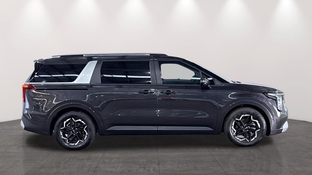 2025 Kia Carnival Sport+, Automatic, 3216 km, Right Side View
