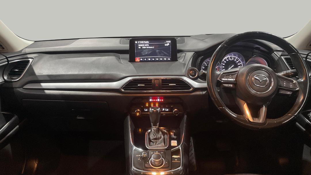 2018 Mazda CX-9 Touring (FWD), Automatic, 159976 km, Dashboard View