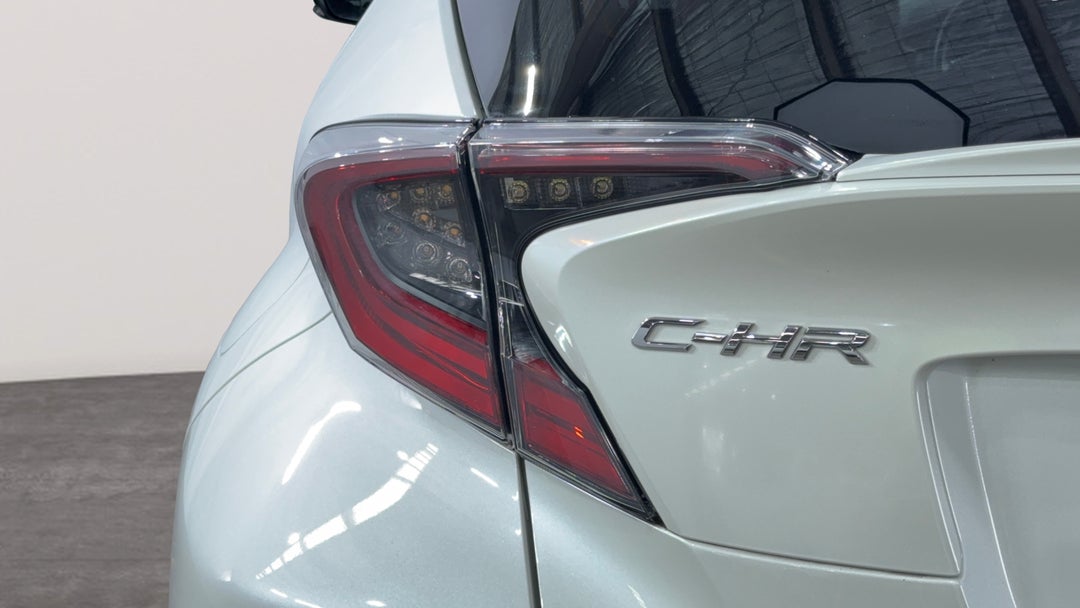 Badge (Boot Left Side)