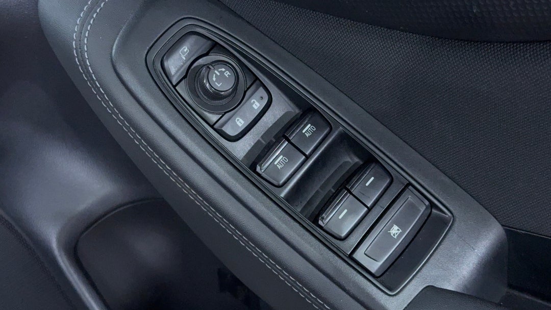 2024 Subaru Forester 2.5i (awd), Automatic, 50787 km, Drivers Side Door Panel Controls