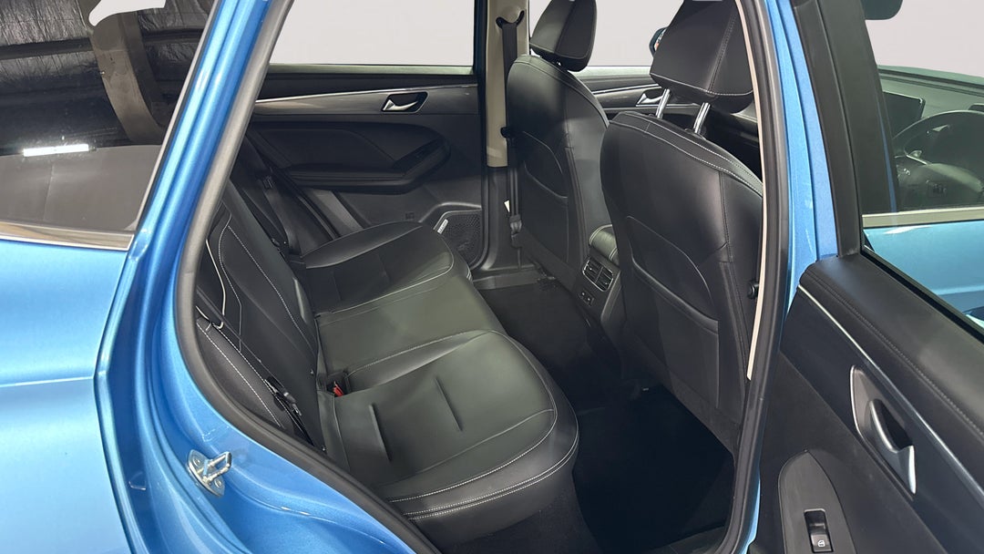 2021 GWM Haval Jolion Lux, Automatic, 47639 km, Right Side Rear Door Cabin View