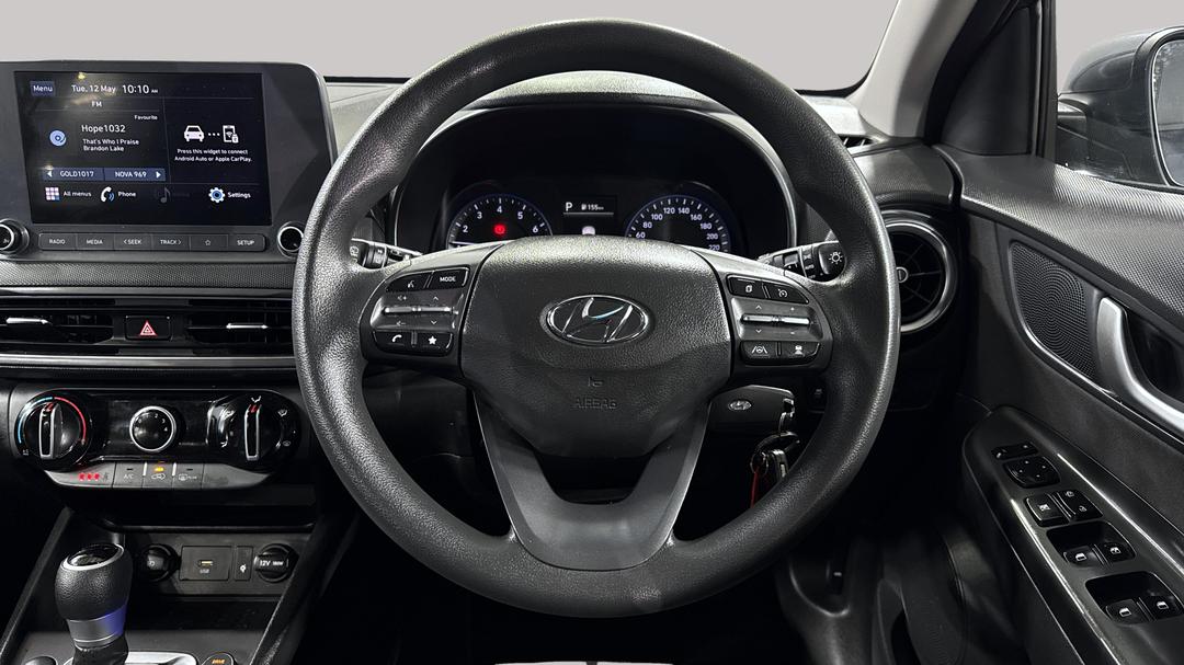 2022 Hyundai Kona (FWD), Automatic, 85105 km, Steering Wheel Close-up