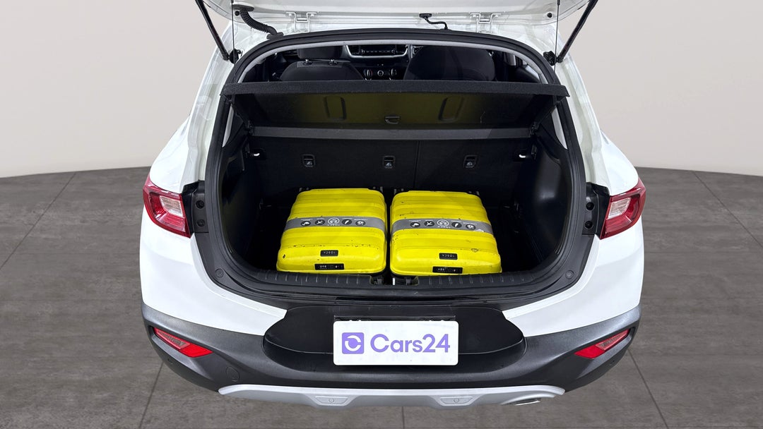2022 Kia Stonic S, Automatic, 56002 km, Boot Inside View with Luggage