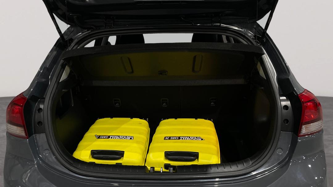2021 Kia Rio S, Automatic, 56914 km, Boot Inside View with Luggage