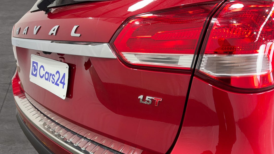 Badge (Boot Right Side)