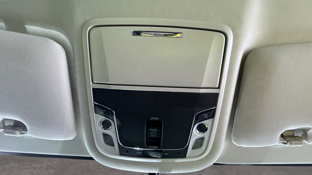 2017 Honda Odyssey Vti-l, Automatic, 106010 km, On-Roof Controls/Sunglass holder