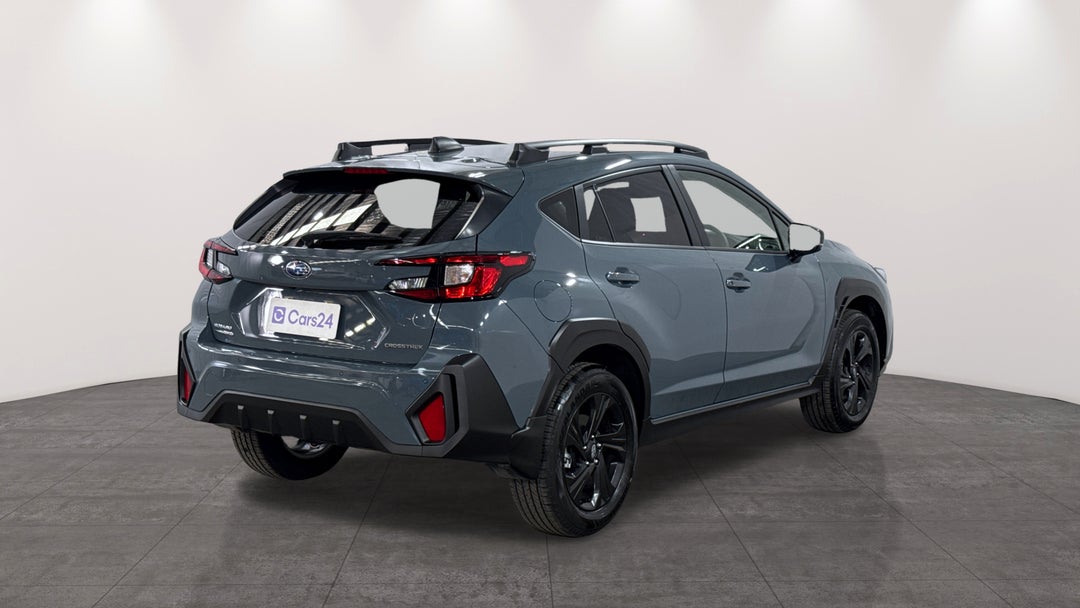 2025 Subaru Crosstrek AWD 2.0l, Automatic, 23060 km, Right Back Diagonal (45- Degree) View
